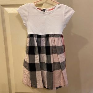 Little girl’s Burberry dress